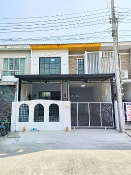 SaleHouse Townhome for sale, Pruksa 55-1, 95 sq m., 187 sq m. Renovate house, ready to apply to the Bank.