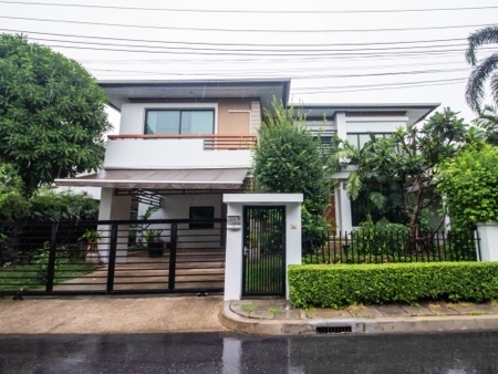 SaleHouse Single house for sale, The Gallery Setthasiri Phutthamonthon Sai 1, area 320 sq m., 109 sq wah. Beautifully decorated house, special price.
