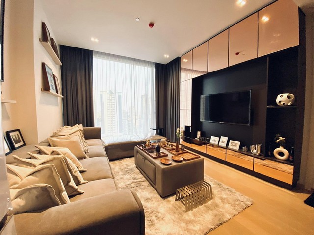 Condo For Sale "The Strand Thonglor" -- 1 Bed 54 Sq.m.  --