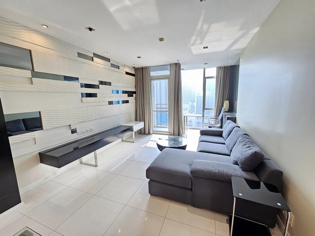 Condo For Sale "Athenee Residence " -2 Beds 121 Sq.m. 28 Million 