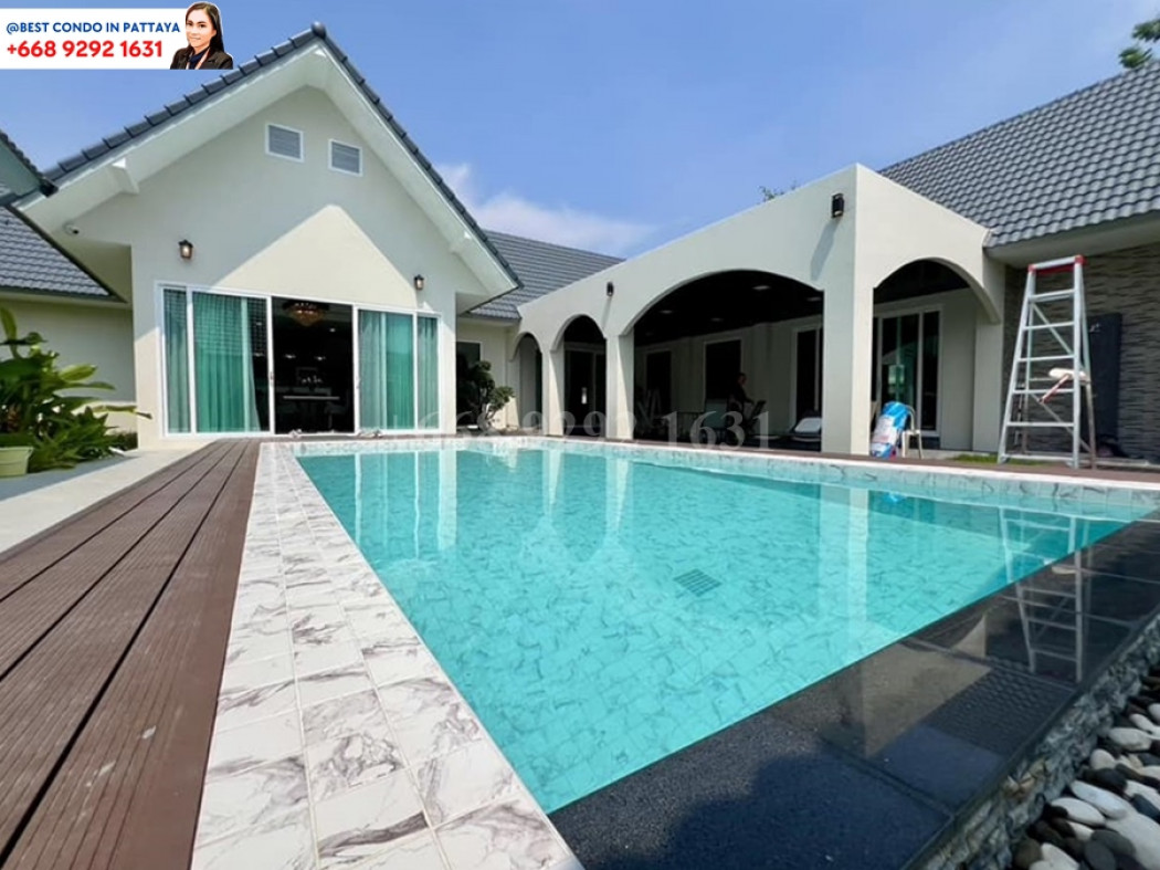 SaleHouse Luxuriously Style pool villa on an area of 1,644 sqm. 6 Bedrooms with premium electrical appliances Huaiyai Pattaya