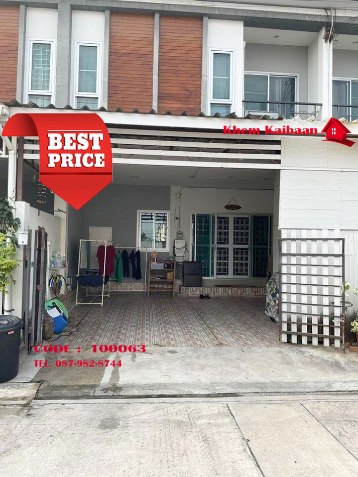 SaleHouse 2-storey townhome, Ratchapruek, Lat Krabang, Phase 3, Soi Chalong Krung, in front of the house does not hit anyone, 90 sq m., 22 sq m.