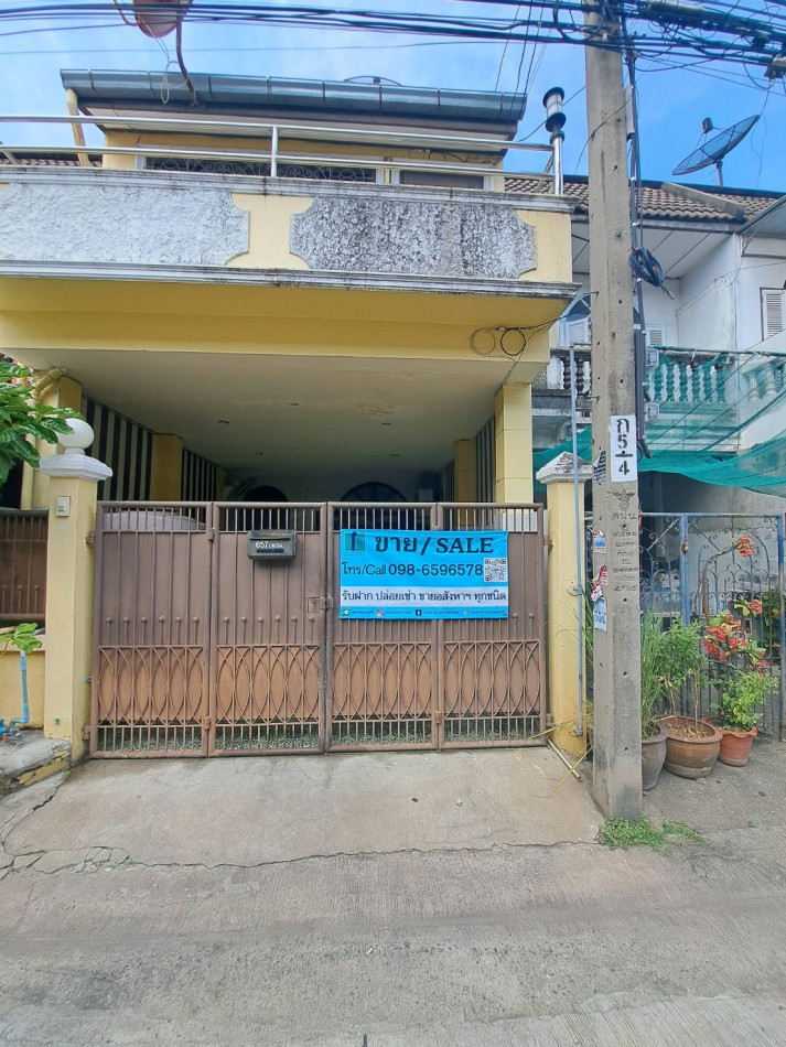 SaleHouse 2-story townhome for sale, Baan Kesara, 75 sq m., 18 sq m, ready to move in.