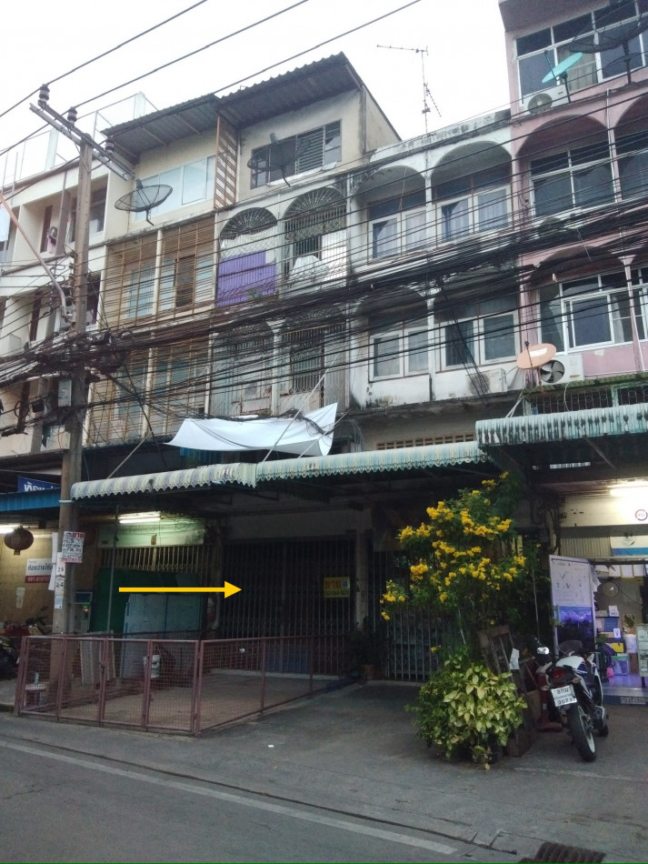 SaleOffice Very urgent sale, 3.5-story building, Rama 3 Soi 41, near the expressway.