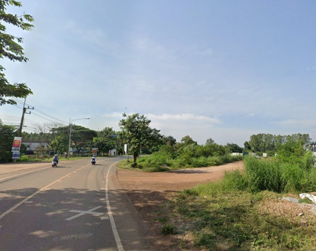 SaleLand Land for sale in Tha Tum, 9 rai, already filled in, next to Pruksa Village.