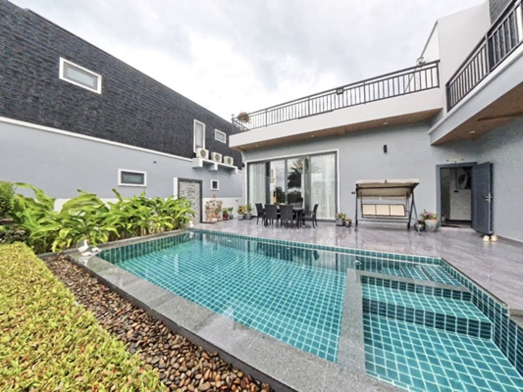 SaleHouse House for sale, Pool Villa, Baan Narada, Pranburi, Hua Hin, area 90 wa. House 385 sq m., corner, 3 Br, 4 Ba, swimming pool, Solar cell etc.