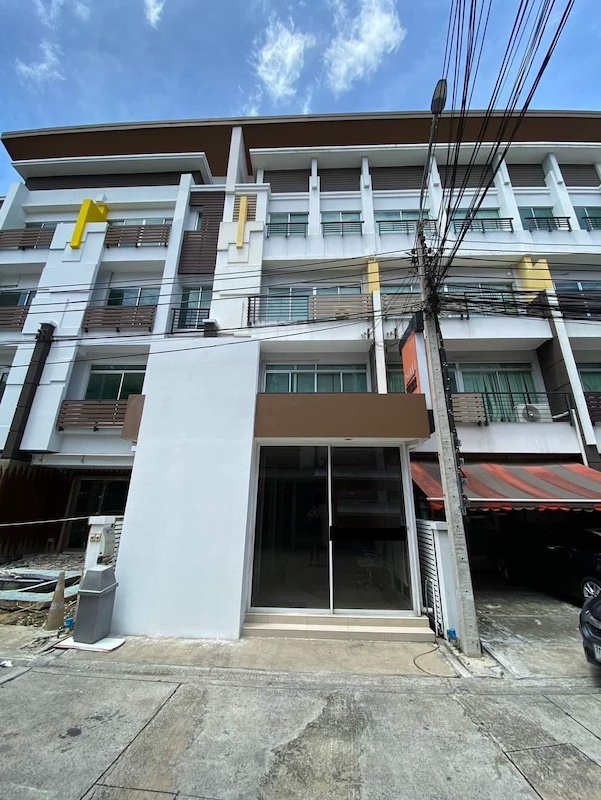 ขายบ้าน BH2959 ให้เช่าโฮมออฟฟิศ 4 ชั้น บิสทาวน์ ลาดพร้าว Biztown Ladprao