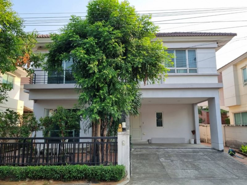 RentHouse For rent, detached house M370 Life Bangkok Boulevard Wongwaen-Rama 9 173 sq m 45 sq m.