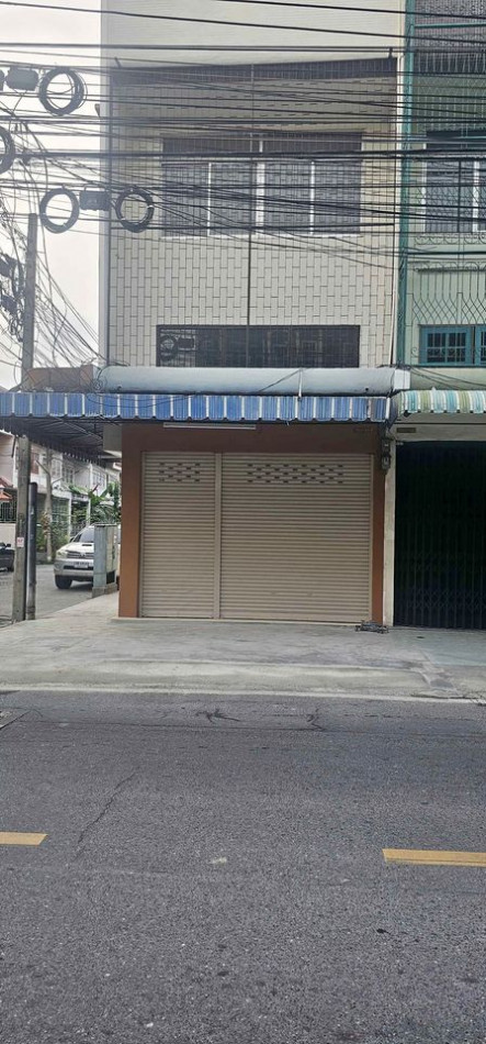 RentOffice Commercial building for rent, 2 bedrooms, Charansanitwong 35, 180 sq m, 19 sq m, renovated entire building. Ready to move in