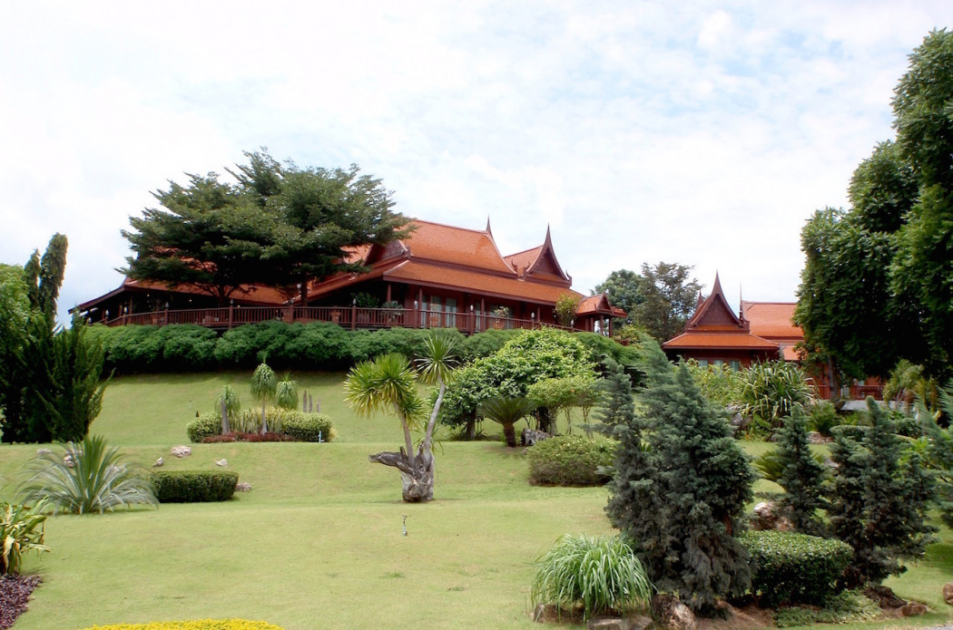 SaleLand House for sale with land 32 rai 3 ngan 82 square wah with garden, Khao Yai.