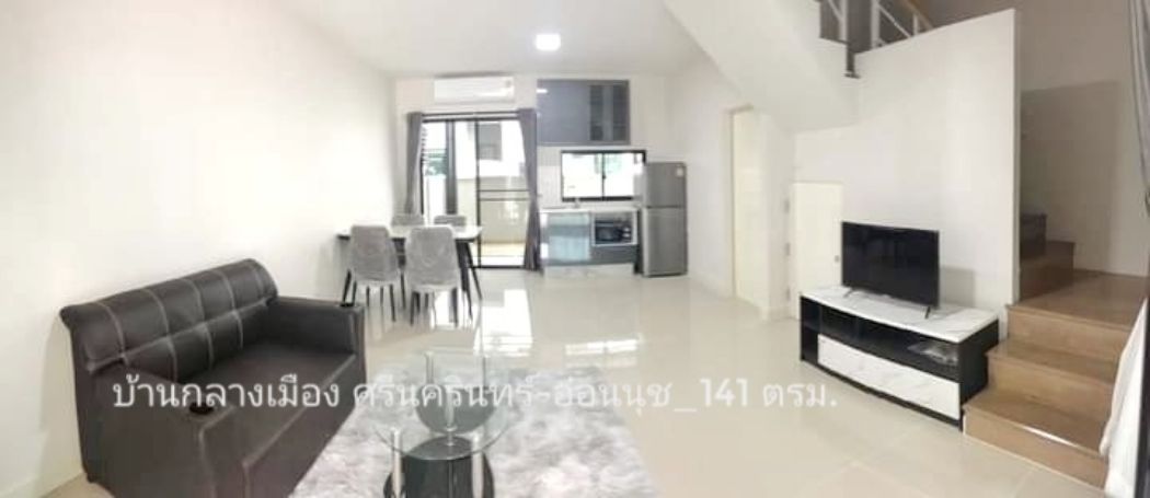 RentHouse Townhome for rent, 3 floors, decorated, ready to move in, good condition, house in the middle of the city. Srinakarin-On Nut 141 sq m. 38.5 sq m. There is a house area near the common area.