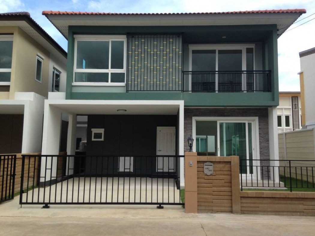 RentHouse Twin house for rent With furniture Golden Neo Rama 2