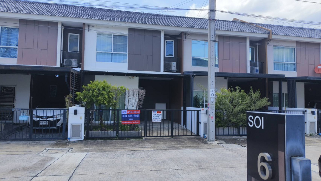 SaleHouse Townhome for sale, townhome next to the main road, convenient travel, The Connect Ramintra-Minburi 2, 80 sq m, 17.8 sq m.