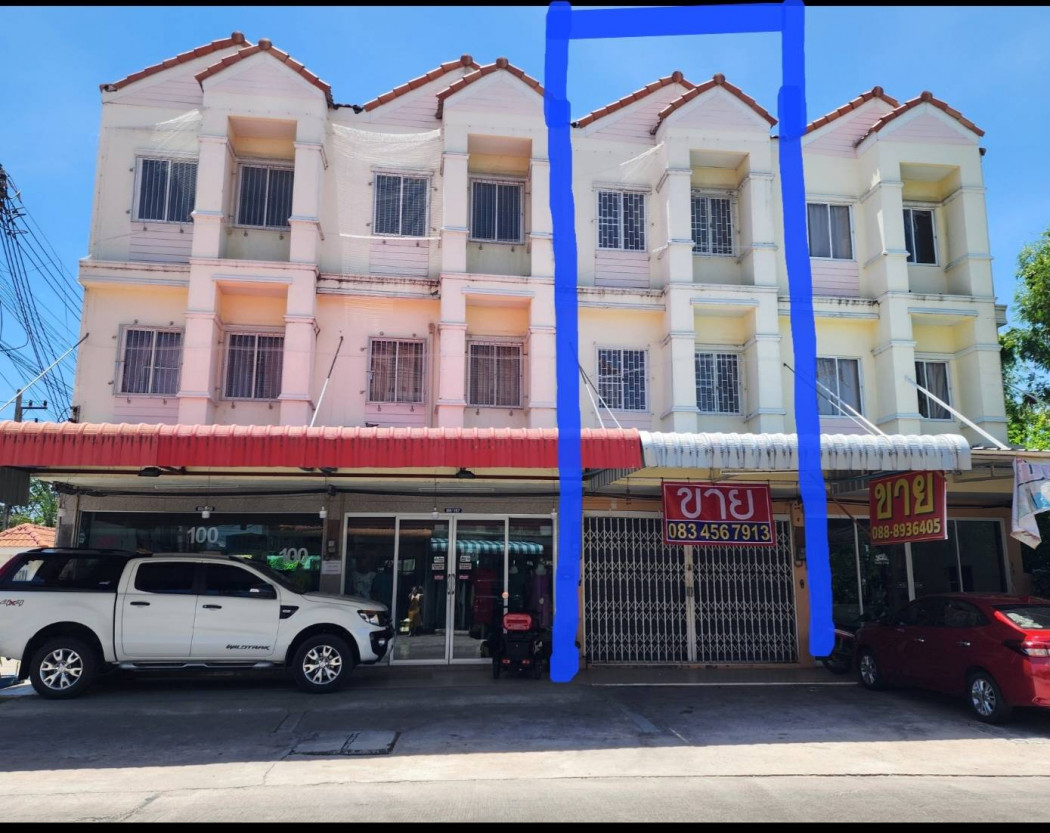 ขายออฟฟิศ ขายตึกแถว 3 ชั้น หน้าหมู่บ้านพิมพาภรณ์ 4 อ.เมือง ชลบุรี สภาพดีพร้อมอยู่ เหมาะอย่างยิ่งสำหรับการค้าขาย ทำเลเยี่ยม