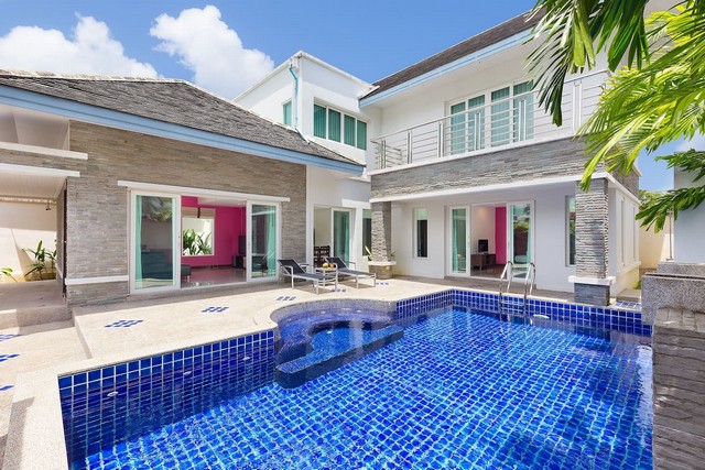 For Rent : Private Pool Villa in samakke2 Rawai, 2B2B