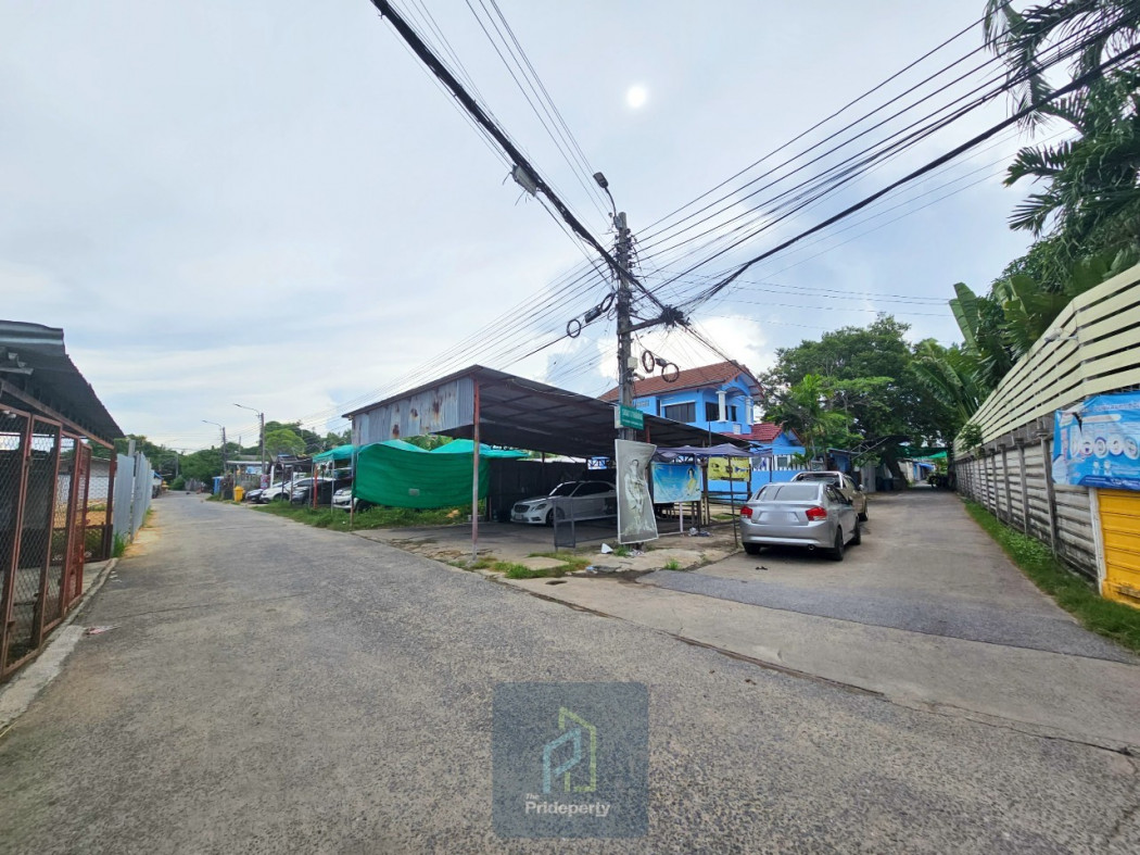 SaleLand Empty land for sale, 200 sq m., corner plot, already filled, Soi Chom Thong 3, near Dao Khanong intersection.