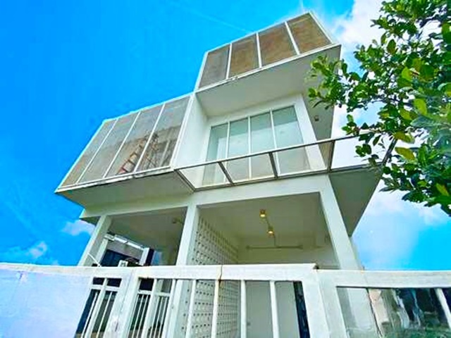 RentHouse สนามบิน โฮมออฟฟิศ 3ชั้น ให้เช่า มอเตอร์เ สุวรรณภูมิ 6นอน ร่มเกล้า