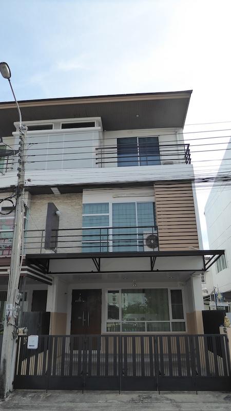 RentHouse EPL-BR1153 ให้เช่า ให้เช่าโฮมออฟฟิศ ทาวน์เฮ้าส์ ลาดพร้าว101 โพธิ์