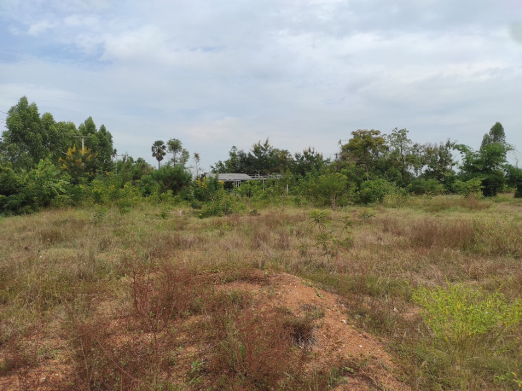 SaleLand Land for sale, Huai Yang Tone Community, Village No. 3, 5 rai, 3 ngan, 5 sqw, Ideal for Vacation homes, agricultural farms, resorts