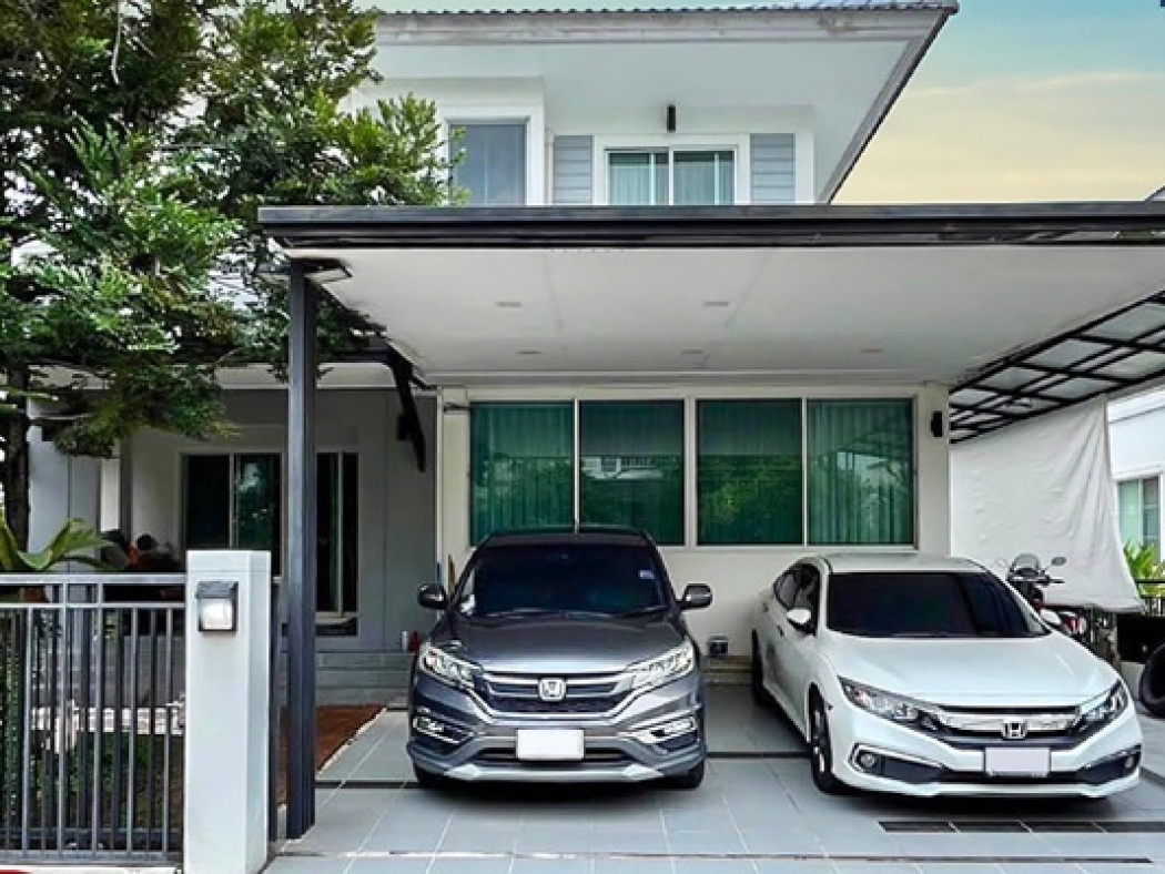 SaleHouse Second-hand house for sale, Manthana Pinklao-Rama 5, area 59.40 sq m, 4 bedrooms, 3 bathrooms, parking for 2 cars, ready to move in, next to Nakhon In Road.