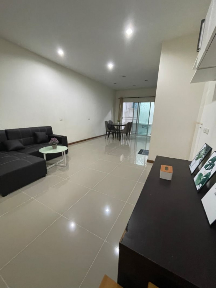 RentHouse Townhome for rent M096 Villette City Phatthanakan 160 sq m 19 sq m.