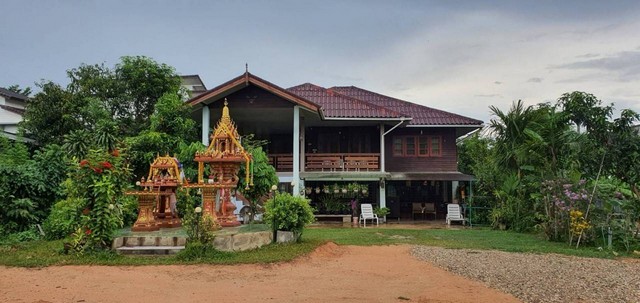 ขายบ้านพร้อมที่ดิน ติดถนนพหลโยธิน อำเภอเมือง จังหวัดเชียงราย 