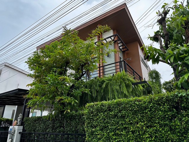 RentHouse ให้เช่า บ้านเดี่ยว2ชั้น สไตล์โมเดิร์น 56ตรว. ถ.เฉลิมพระเกียรติ ร.