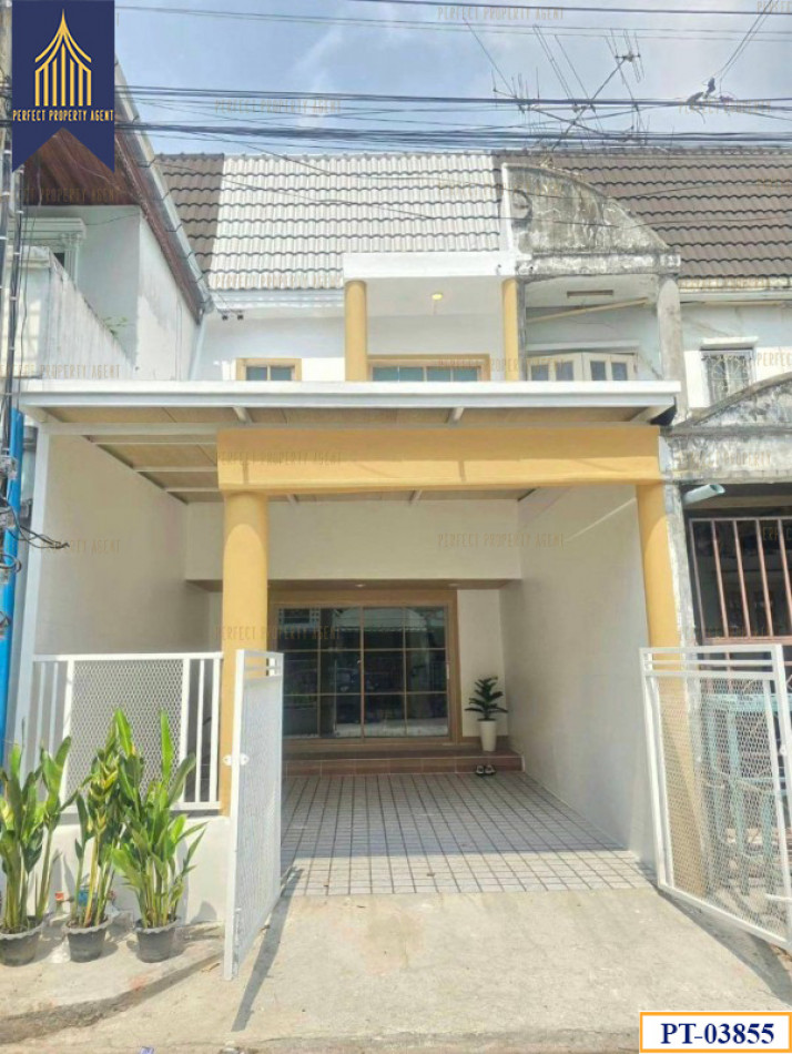 SaleHouse Townhouse for sale, Fueang Fa, Sao Thong Hin, Bang Yai, newly decorated throughout.