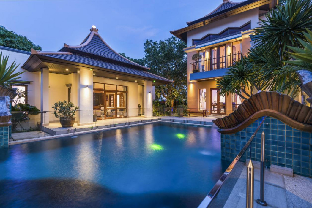 RentHouse Luxury detached house for rent With furniture In the Phutara Pattaya project