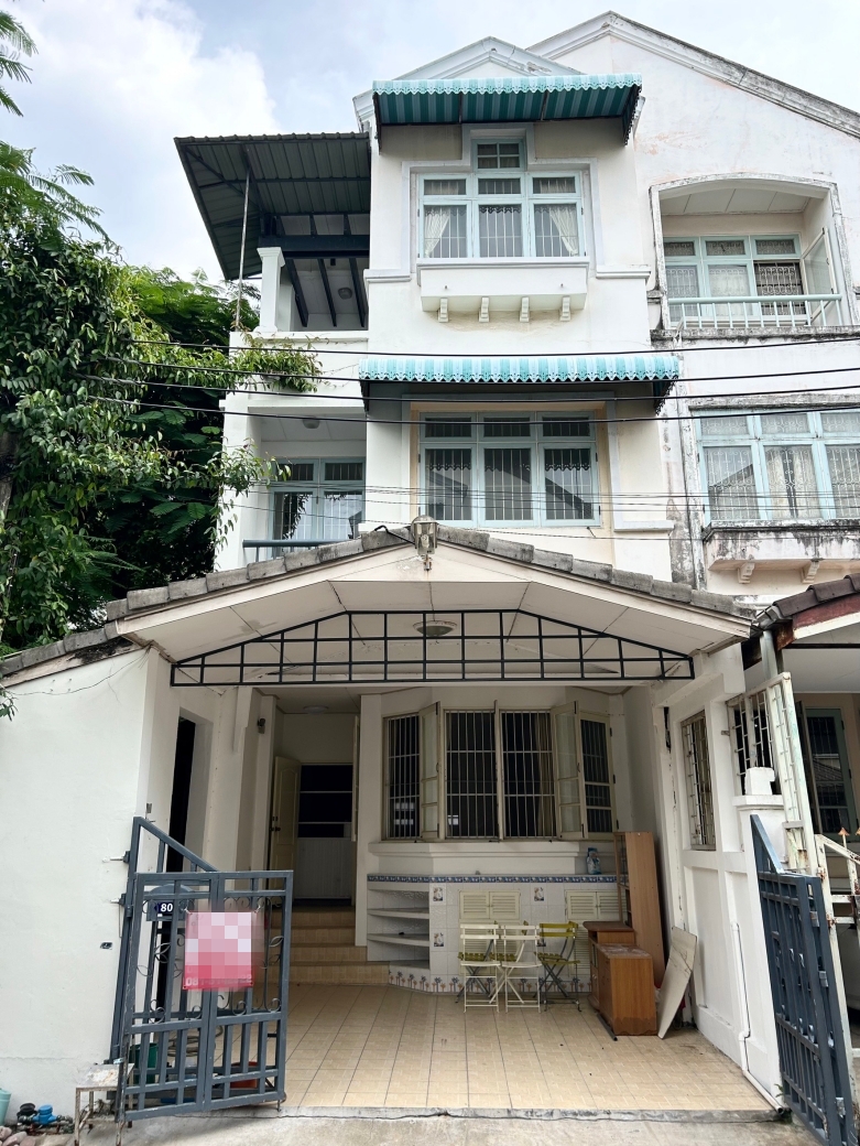 RentHouse CH1052 ให้เช่า​ ทาวน์โฮม​ 3 ชั้น หมู่บ้านสวนธน ติดเซ็นทรัลรัตนาธิ