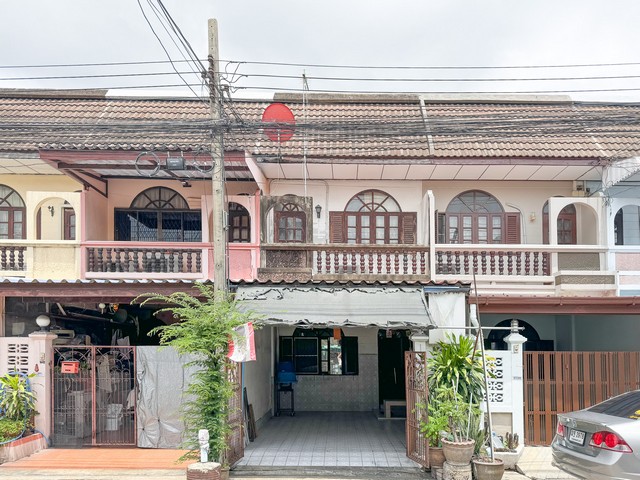 SaleHouse ขายทาวน์เฮ้าส์ หมู่บ้าน ฐิติพร 1 ซอย รามคำแหง 98