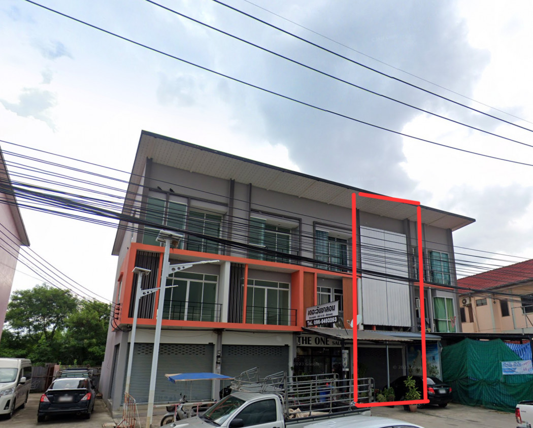 SaleOffice For Sale: 3-Story Commercial Building Near Baan Amphur Beach, Najomtien, Pattaya