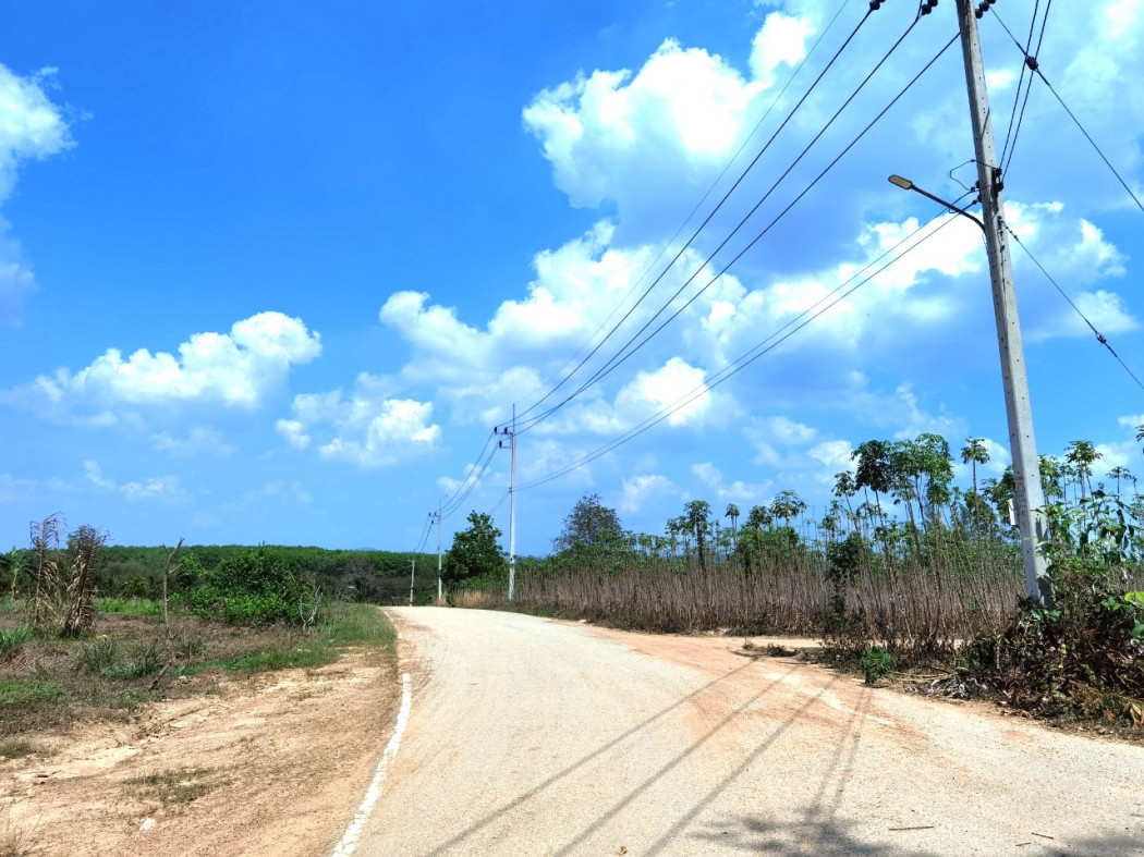 SaleLand Land for sale ME228, good location, cheap price, Hang Sung, Nong Yai, Chonburi, 23 rai, Near Rojana Nong Yai Industrial Estate, only 3 Kg.