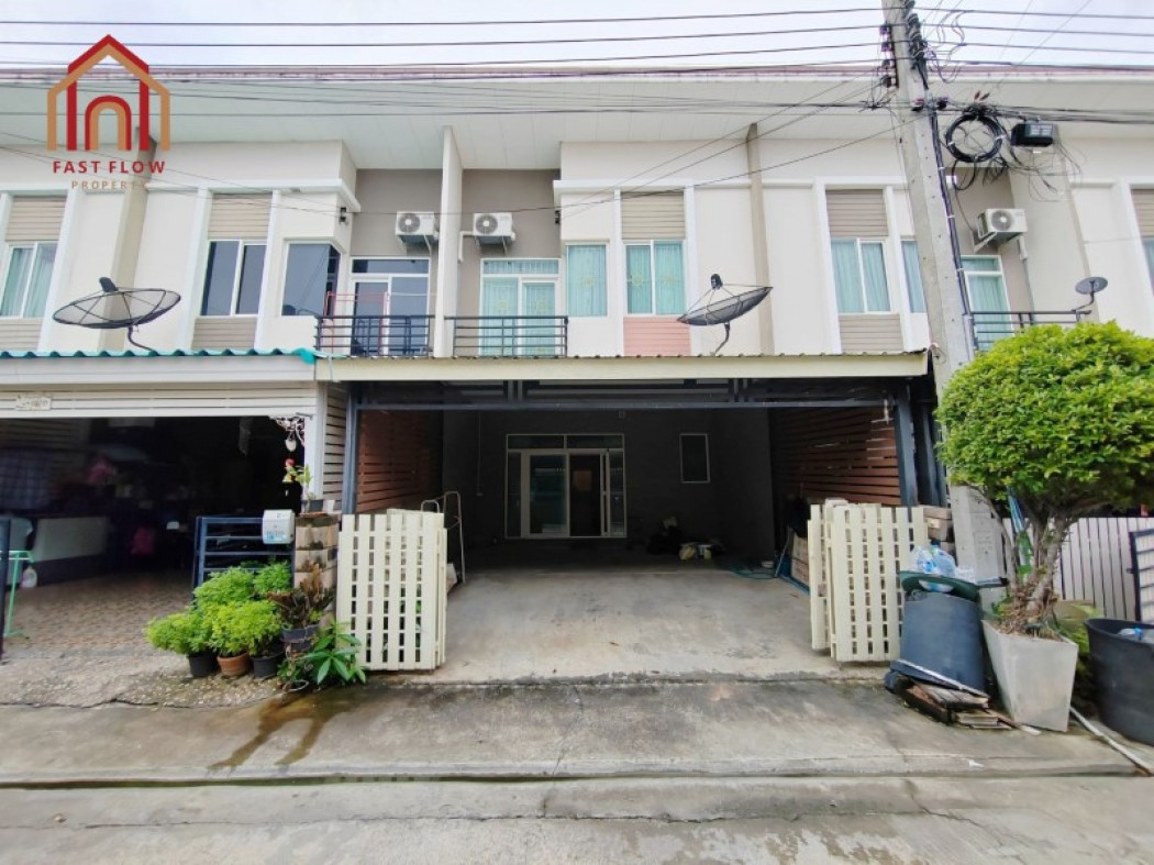 ขายบ้าน ขาย ทาวน์โฮม Gusto Townhome Bangna - Suvarnabhumi 132 ตรม 21.2 ตรว