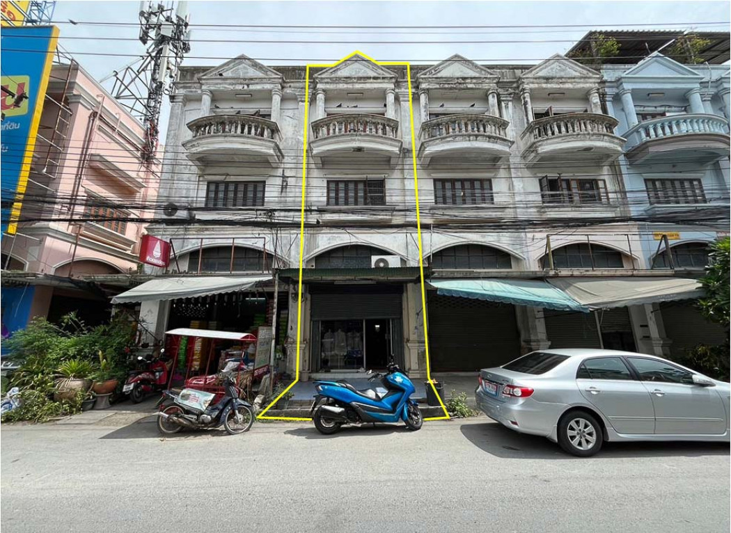 SaleOffice Shophouse for sale, Buathong Village 3, Nonthaburi, near MRT Khlong Bang Phai, 3.5 floors, 20 sq m.