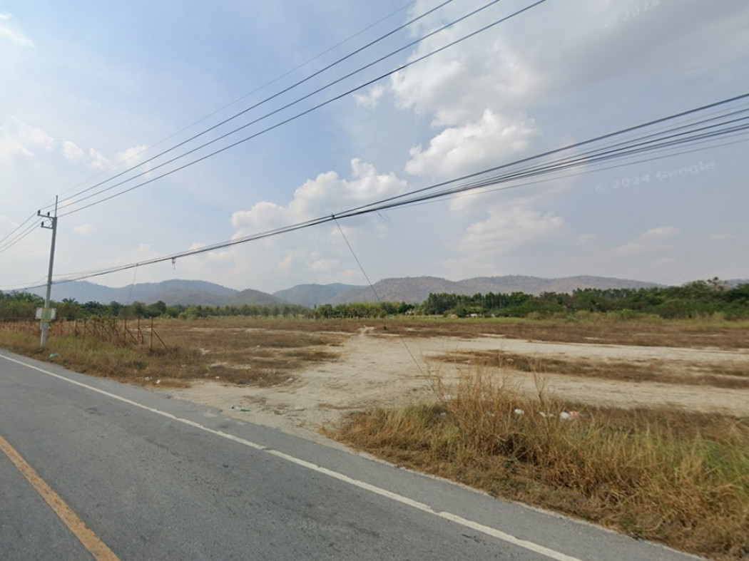 SaleLand Land for sale, already filled, Ban Bueng, Chonburi, next to Huakhuen-Khong Dara Road, 12 rai, 3 ngan, 41.2 sq m, suitable for subdivision.