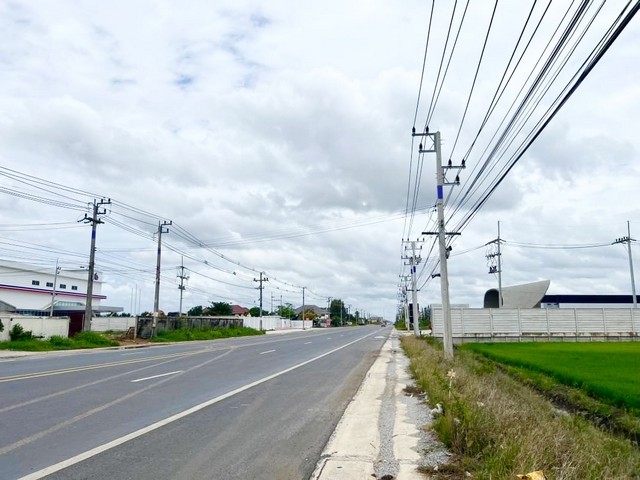 SaleLand ขายที่ดิน ติดถนนใหญ่ 18 ไร่ ถ.ตลาดสดปองพล