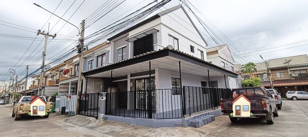 ขายทาวน์เฮ้าส์ โครงการ Baan Pruksa 40 Rangsit Klong 3 (หลังริม) ทำเลทอง 3ห้องนอน 2ห้องน้ำ