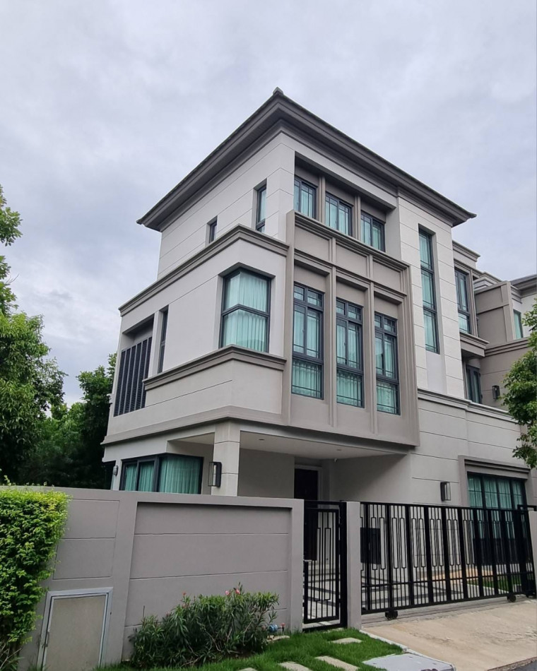 RentHouse For rent: 3-storey twin house, corner plot, The Sonne Srinakarin-Bangna