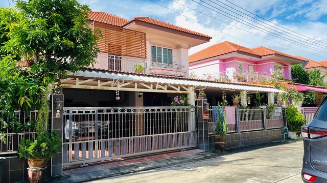 SaleHouse ขายบ้านเดี่ยวหลังใหญ่ตกแต่งอย่างดี หมู่บ้านชัยวิจิตร