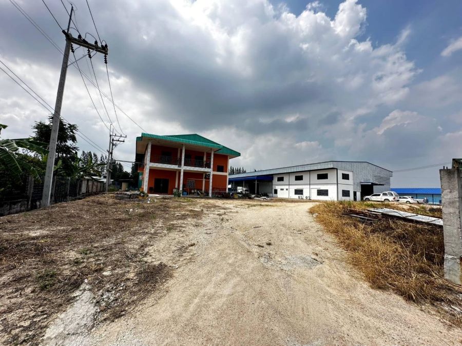 SaleLand Land for sale 1 rai, Nikhom Phattana, Rayong