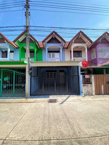 SaleHouse ขายด่วนทาวน์เฮ้าส์​ 2 ชั้น ทำเลทอง หมู่บ้านโพรงมะเดื่อวิลล่า นครป