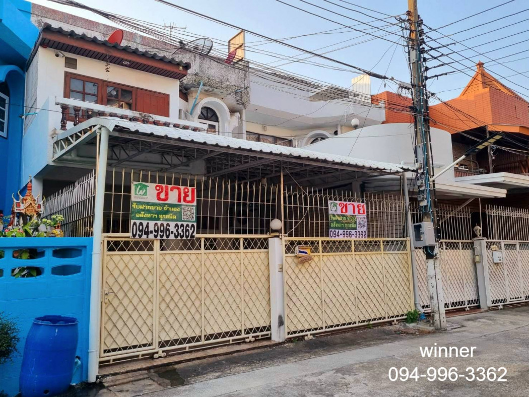 SaleHouse For sale: 2-storey townhouse, Chalathorn Village, Soi Sathu Pradit 57, good condition, area 31 sq m, 4 bedrooms, 3 bathrooms