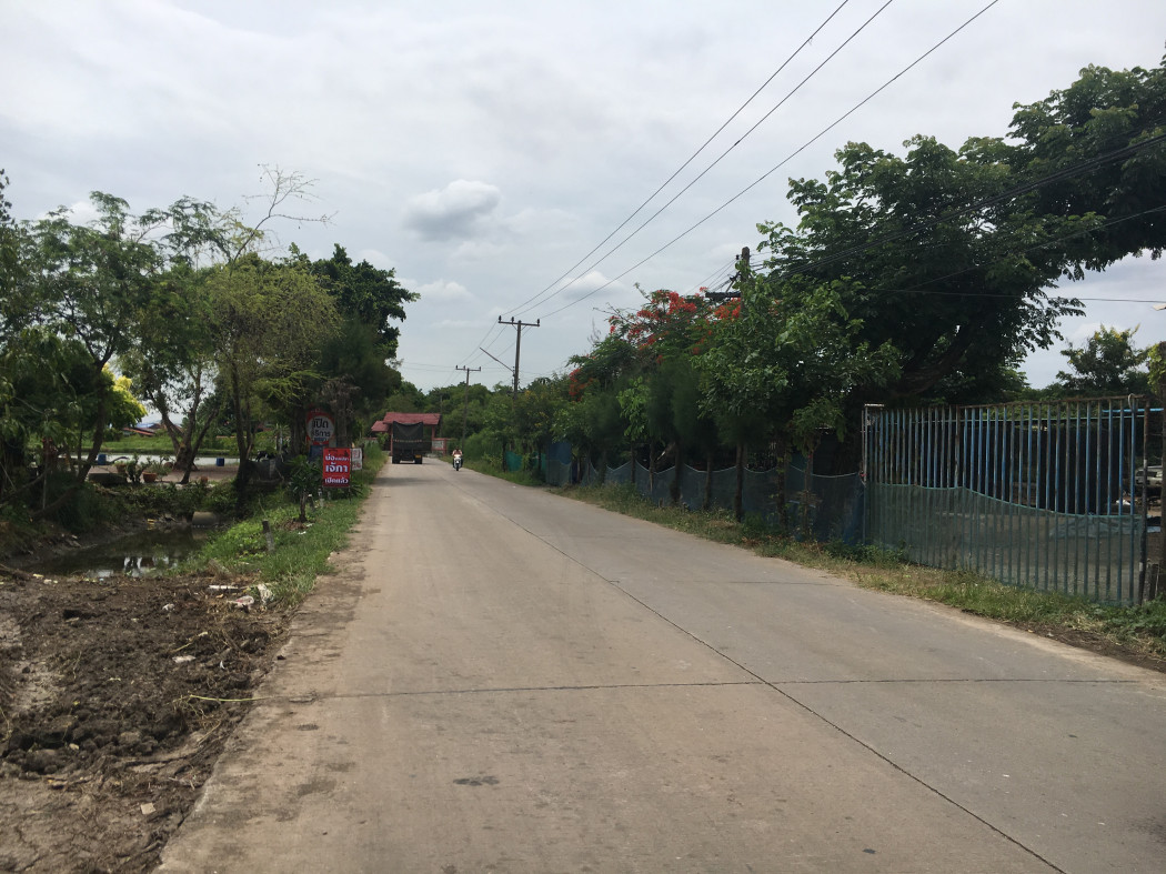 SaleLand Land for sale, Samut Sakhon, Soi Rong Gas, Bang Pla, Setthakit Road 1, size 37 rai 1 ngan 1.4 sq wa.