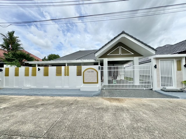 For Sales : Kohkaew, Newly renovated house, 4 Bedrooms, 2 Bathroo