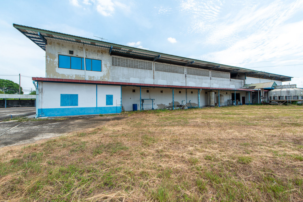 SaleWarehouse Factory for sale, Nong Or Subdistrict, Ban Pong District, Ratchaburi, 1217 sq m., 4 rai 1 ngan 48 sq.wa. There is an office zone.