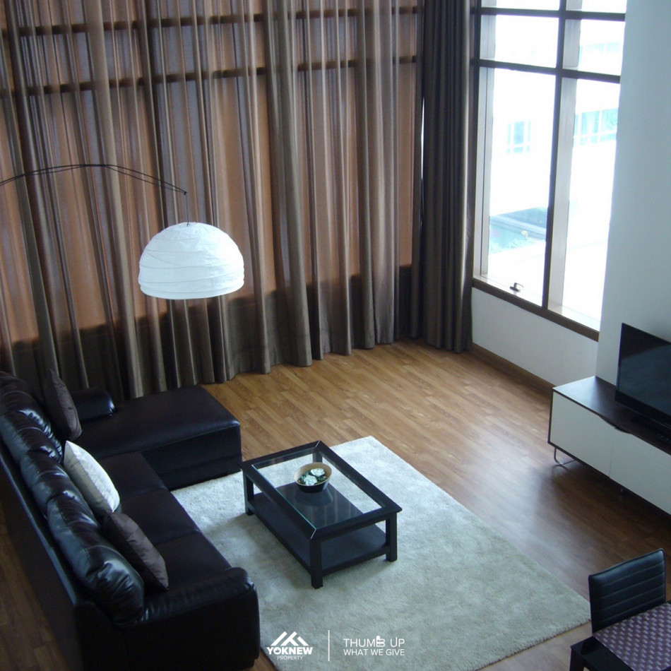 คอนโด The Emporio Place Sukhumvit 24 ✨ ห้อง Duplex ที่เต็มไปด้วยศักยภาพ✨