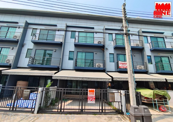 SaleHouse ขาย ทาวน์โฮม บ้านกลางเมือง พระรามเก้า-อ่อนนุช ถ. มอเตอร์เวย์