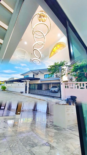 RentHouse พร้อมเฟอร์ Modern 350ตร.ม 5นอน ลาดพร้าว54-60 คฤหาสน์ หลังใหญ่2ชั้