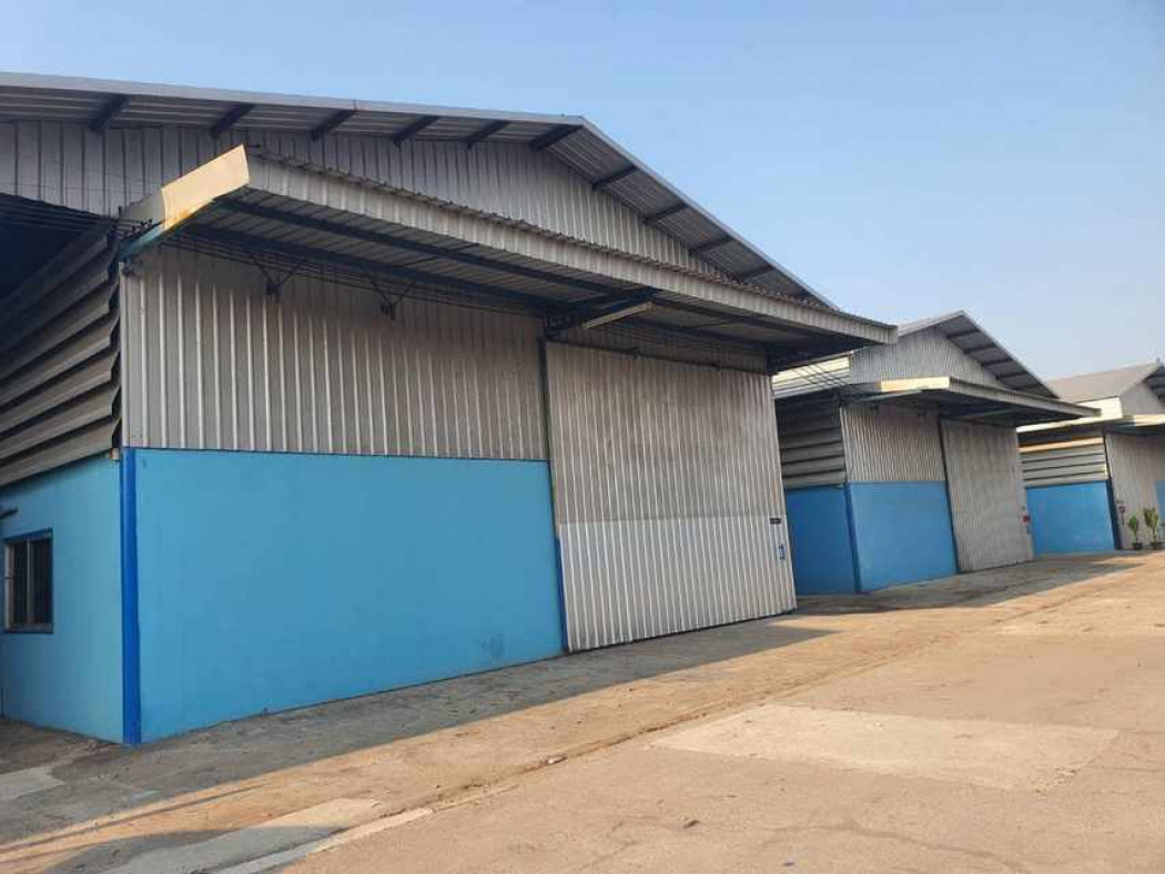 RentWarehouse F48 Warehouse for rent with office, Nong Tamlueng, Phan Thong, Chonburi, wide road, near Amata Industrial Estate, size 240 sq m. and 336 sq m.